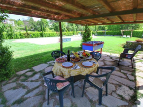 Spacious Cottage in Lucignano with Garden Lucignano